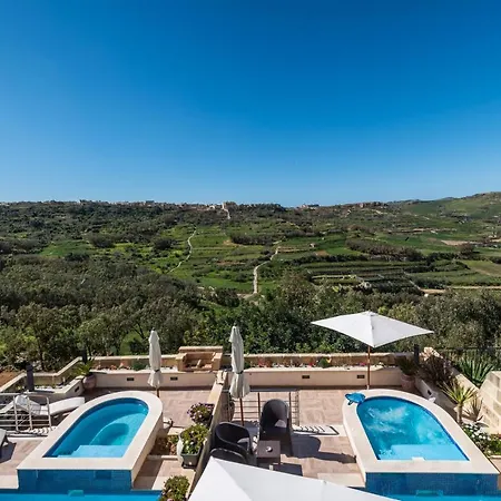 ベッド・アンド・ブレックファスト Bambina *