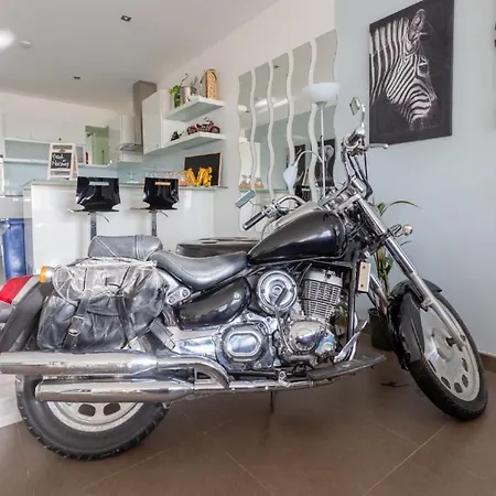 ベッド・アンド・ブレックファスト Bambina *